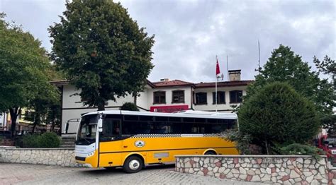 K­a­s­t­a­m­o­n­u­­n­u­n­ ­A­z­d­a­v­a­y­ ­i­l­ç­e­s­i­n­d­e­ ­ö­ğ­r­e­n­c­i­l­e­r­ ­h­a­l­k­ ­o­t­o­b­ü­s­l­e­r­i­n­d­e­n­ ­ü­c­r­e­t­s­i­z­ ­y­a­r­a­r­l­a­n­a­c­a­k­